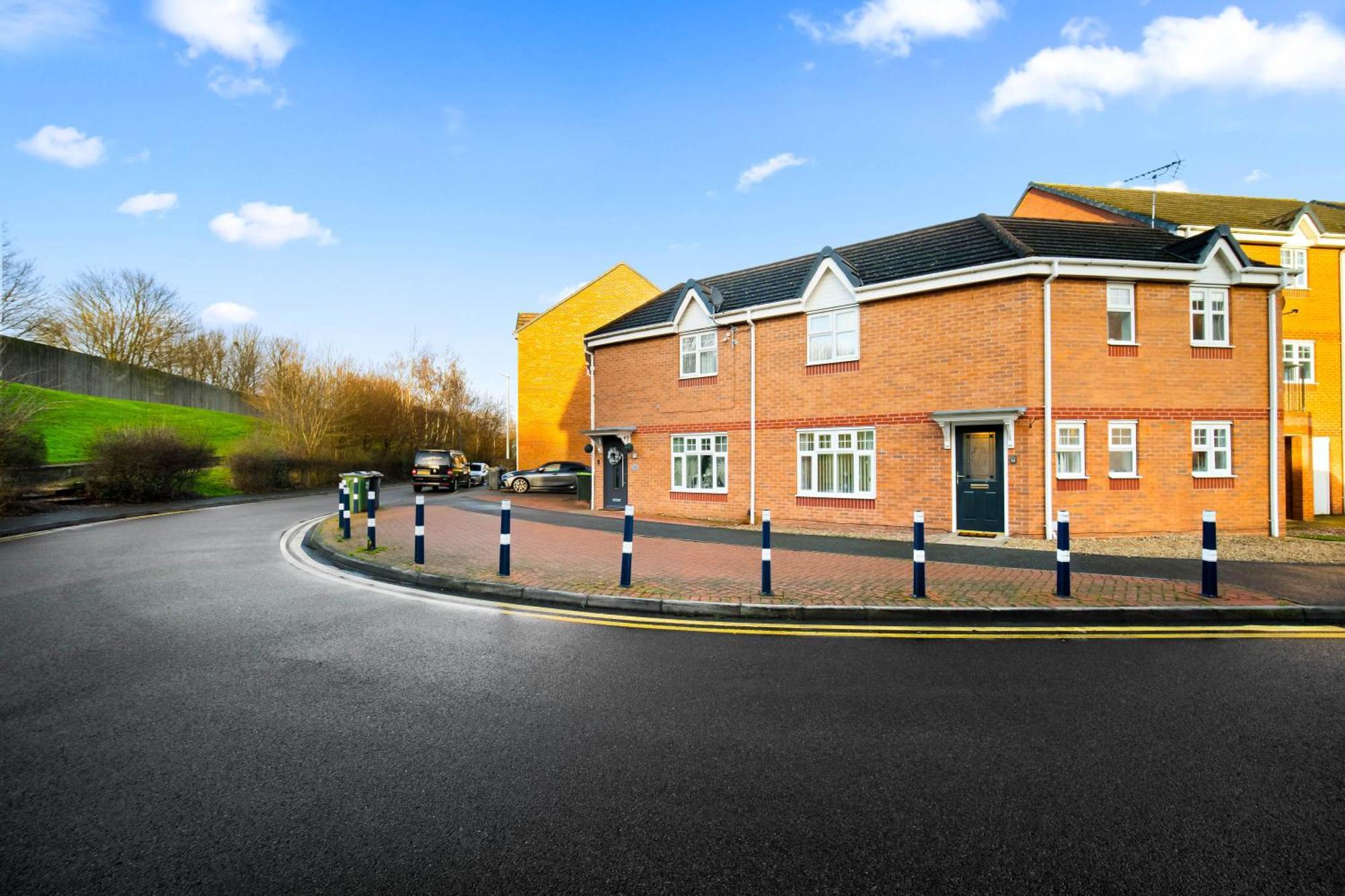 Harmony House 3 Bedroom New Build For Families, Contractors, Black Country Museum Sleeps 6 Tipton Exteriör bild